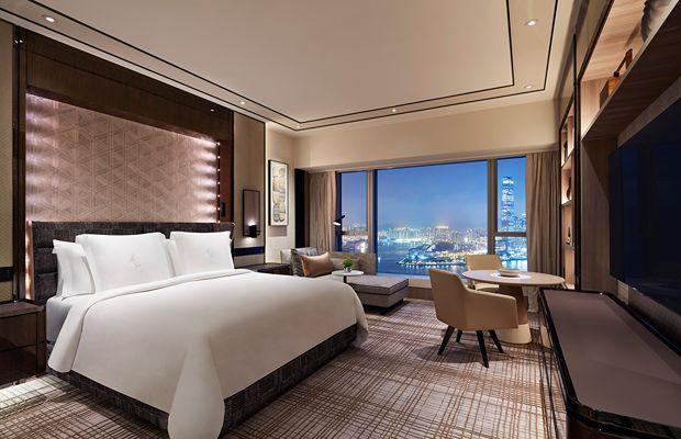 Four Seasons Hong Kong